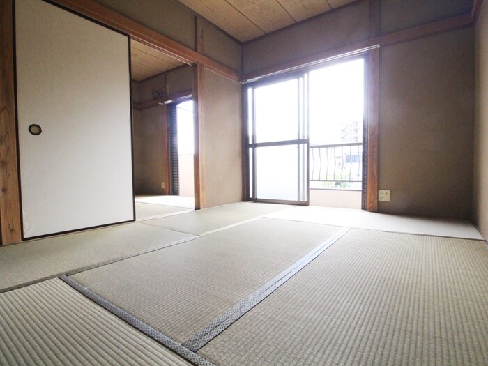 物件内観写真19　(居室)