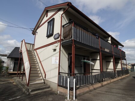 コ－ラルハイツ東本郷町弐番館外観写真