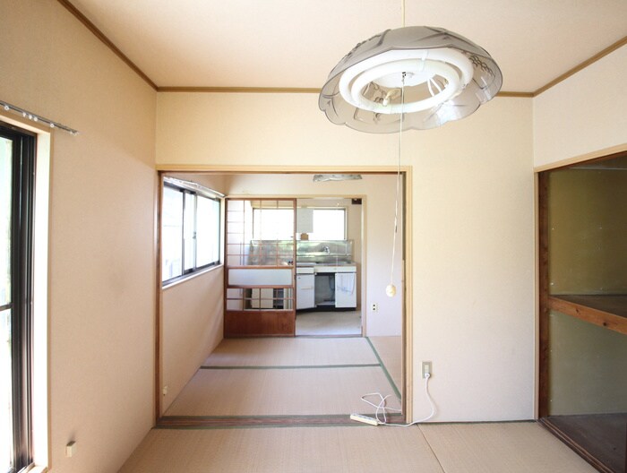 物件内観写真8　(居室)