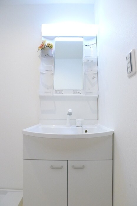 物件内観写真12　(洗面)