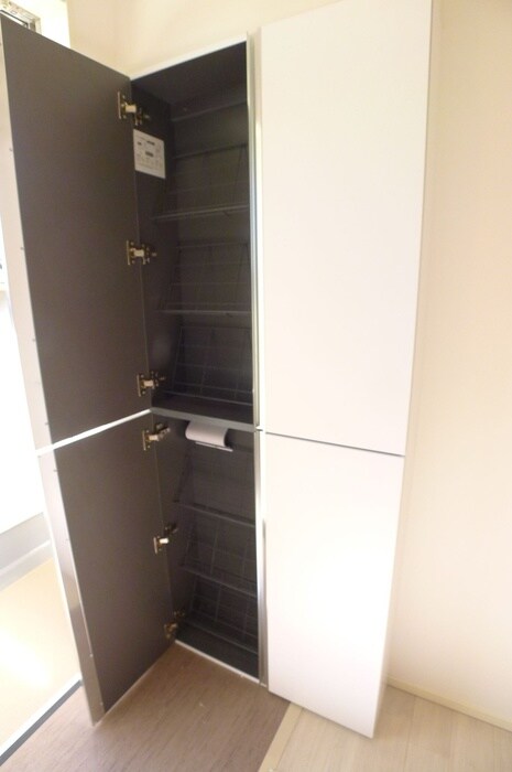 物件内観写真15　(靴箱)