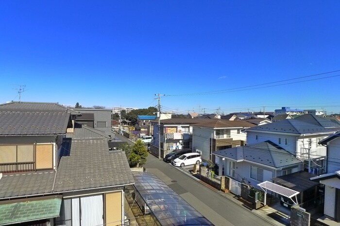 物件内観写真22　(室内からの展望)