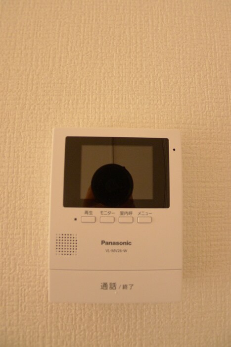 物件内観写真12　(玄関)