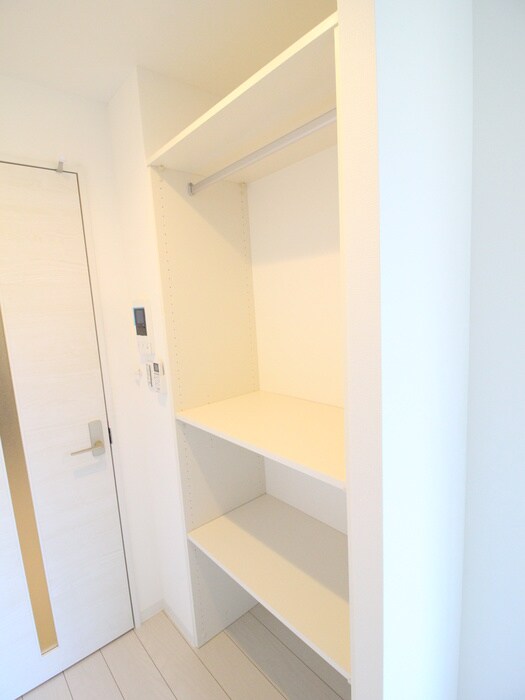 物件内観写真11　(収納)