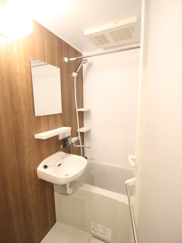 バス／シャワールーム等