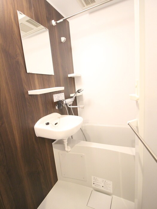 物件内観写真14　(バス／シャワールーム等)