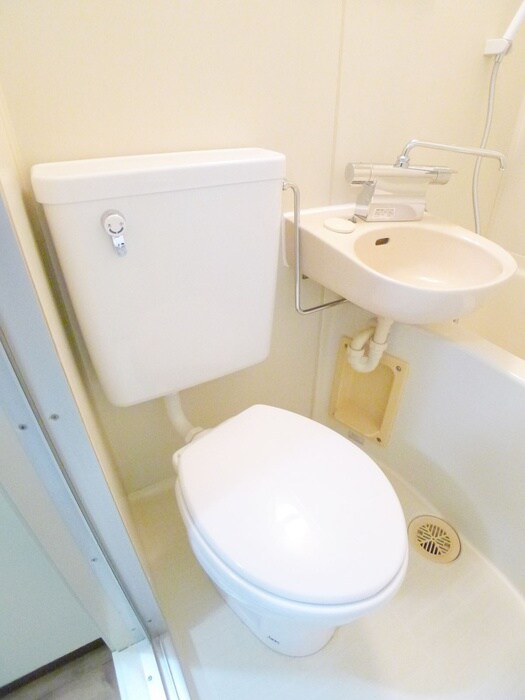 物件内観写真16　(トイレ)