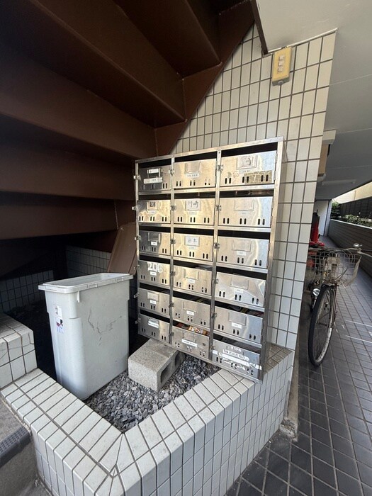 物件外観写真6　(建物設備)