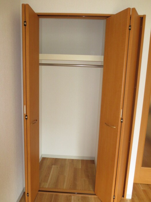 物件内観写真9　(収納)