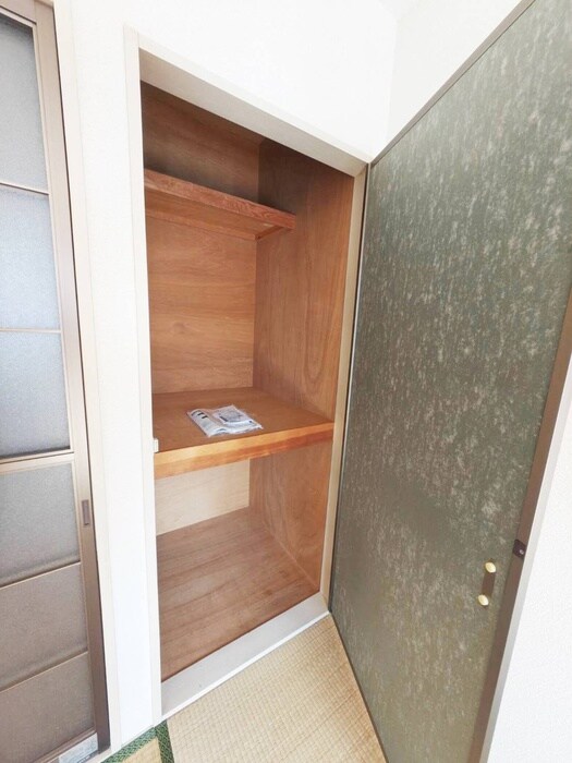 物件内観写真14　(収納)