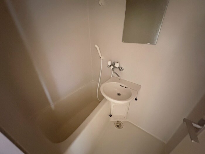 物件内観写真12　(バス／シャワールーム等)