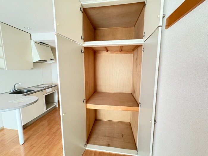 物件内観写真19　(収納)