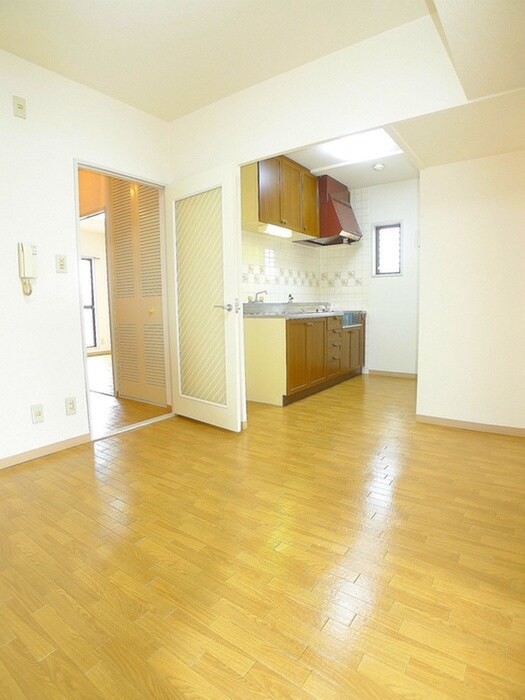 物件内観写真9　(居室)