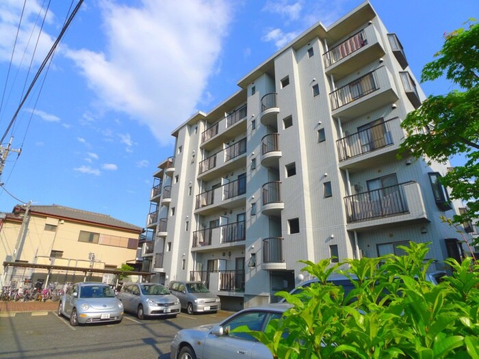 物件外観写真6　(駐輪場)