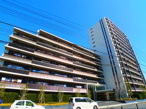 パークシティ南浦和外観写真