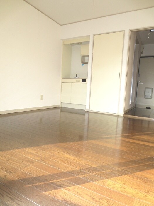 物件内観写真6　(居室)