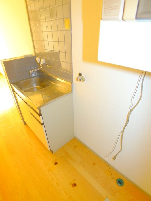 物件内観写真14　(洗濯機置場)