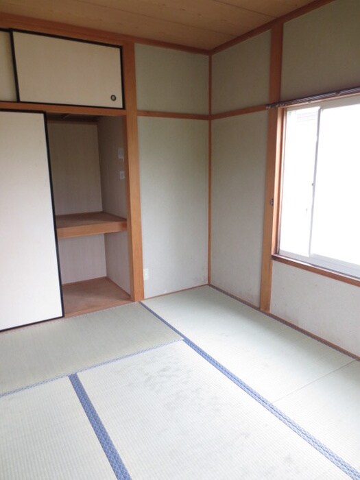 物件内観写真9　(居室)