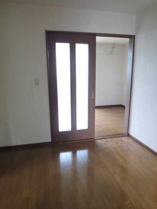 物件内観写真12　(居室)