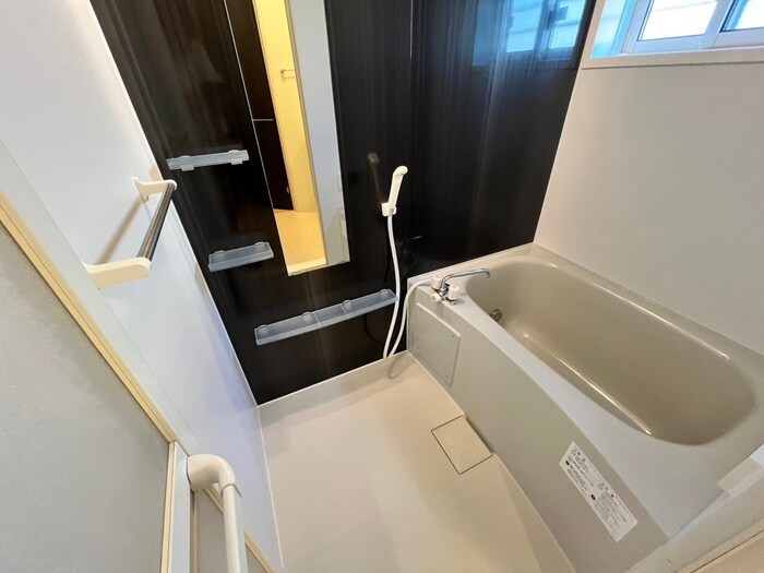 物件内観写真11　(バス／シャワールーム等)