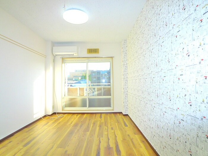 物件内観写真10　(居室)