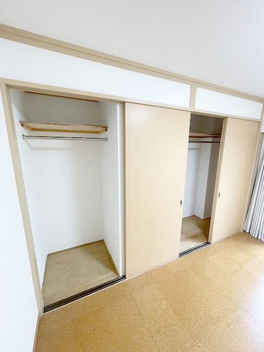 物件内観写真11　(収納)