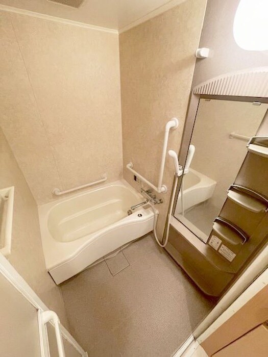 物件内観写真12　(バス／シャワールーム等)