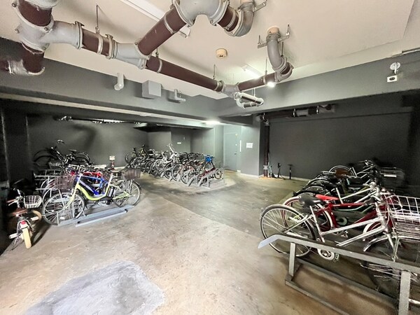 駐輪場