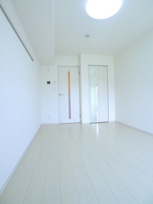 物件内観写真6　(居室)