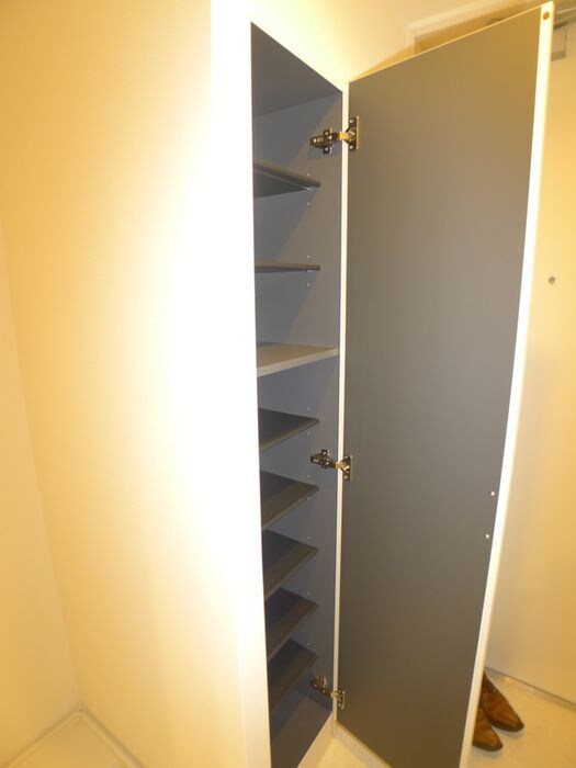 物件内観写真13　(靴箱)