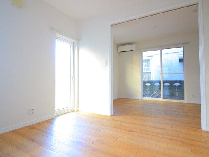 物件内観写真11　(居室)