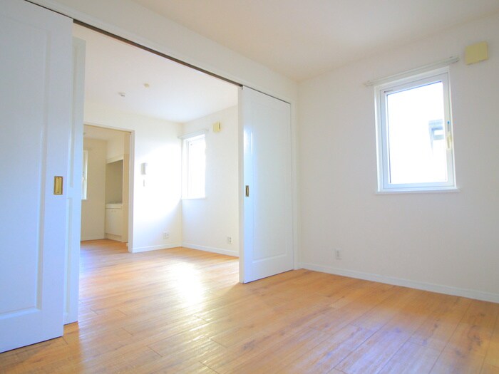 物件内観写真12　(居室)