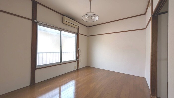 物件内観写真18　(居室)