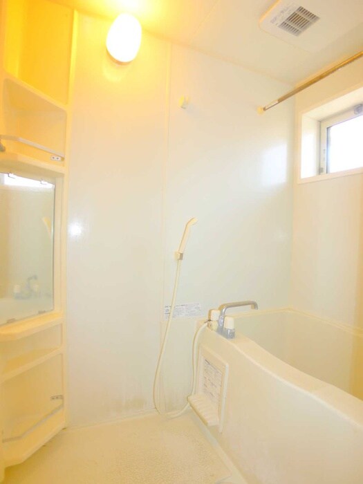 物件内観写真13　(バス／シャワールーム等)