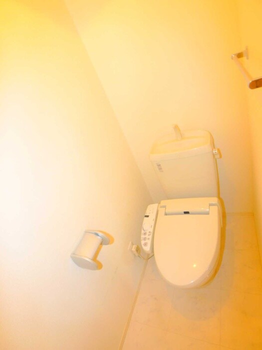 物件内観写真15　(トイレ)