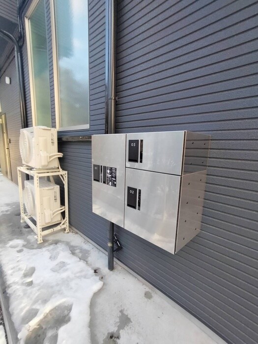 物件外観写真4　(建物設備)