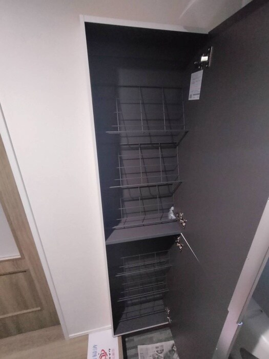 物件内観写真17　(玄関)