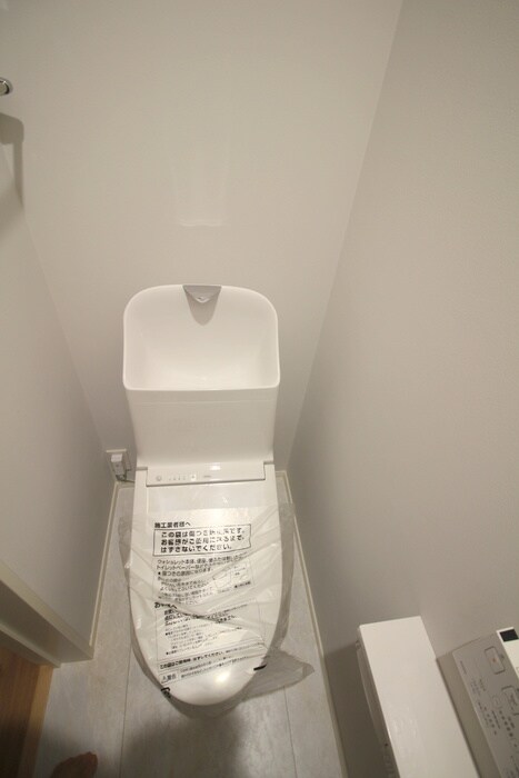 物件内観写真12　(トイレ)