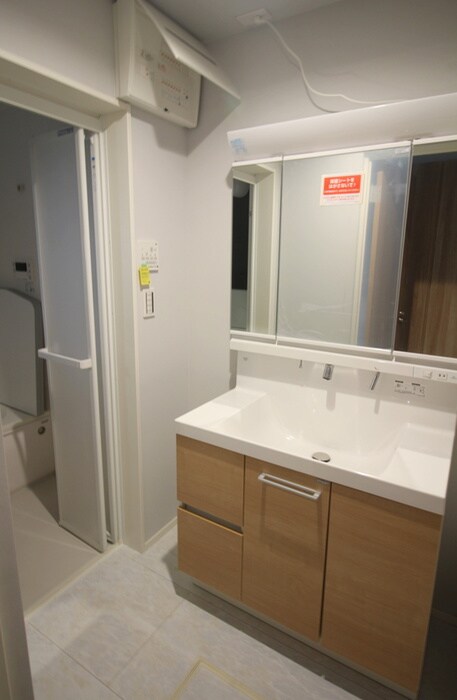 物件内観写真13　(洗面)
