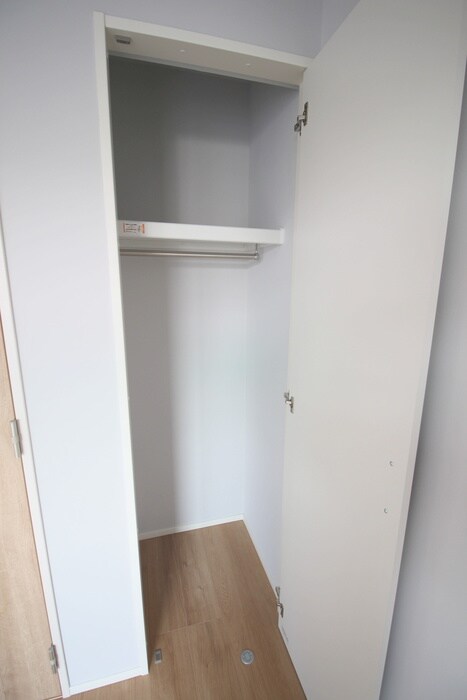 物件内観写真18　(収納)