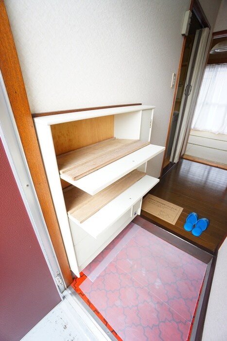 物件内観写真18　(靴箱)