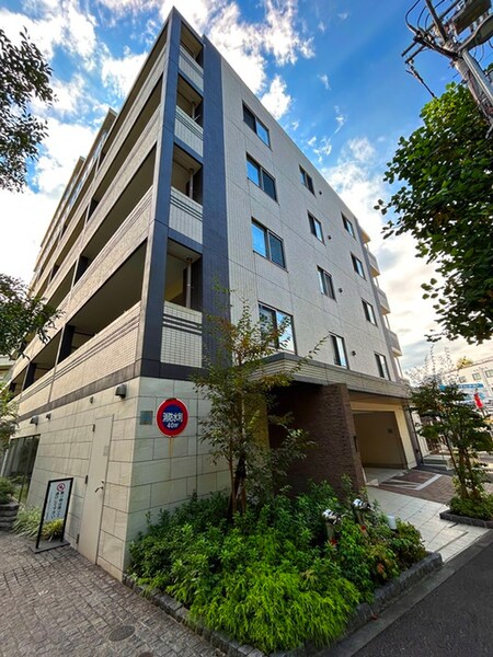 プレシス多摩永山レヴィエ(404)外観写真