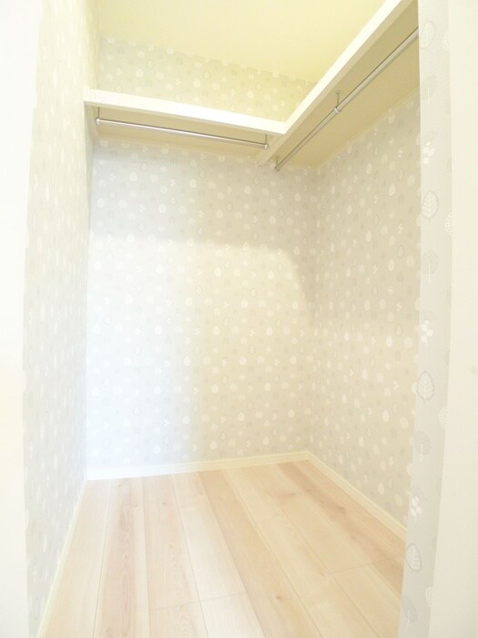 物件内観写真11　(収納)