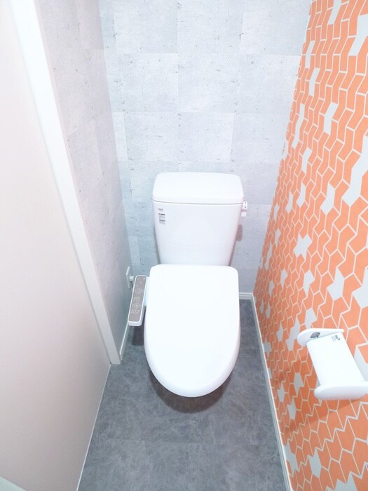 物件内観写真16　(トイレ)