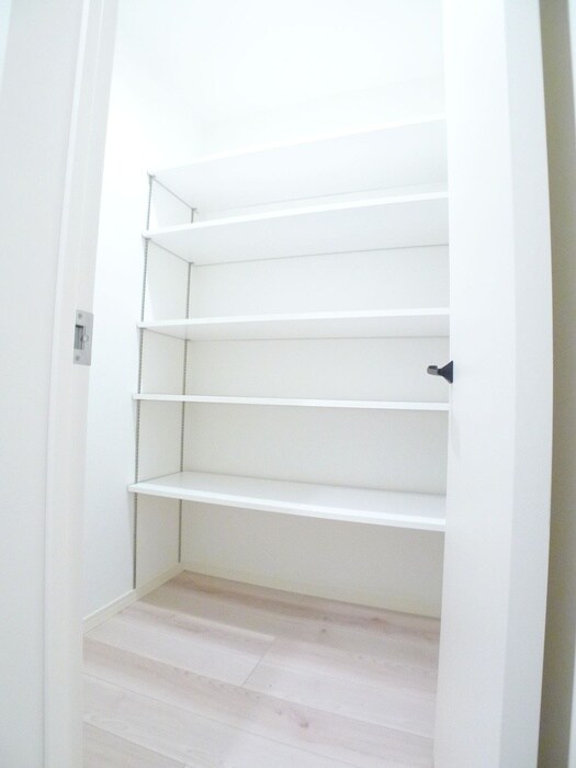 物件内観写真18　(靴箱)