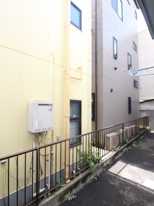 物件内観写真16　(室内からの展望)