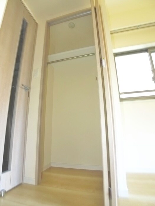 物件内観写真11　(収納)