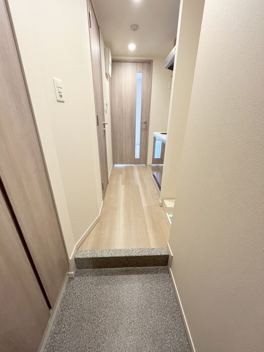 物件内観写真17　(廊下)