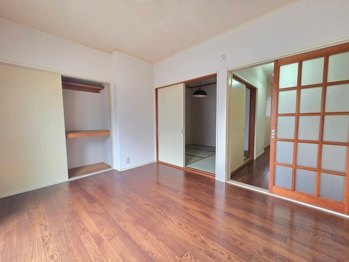 物件内観写真21　(居室)