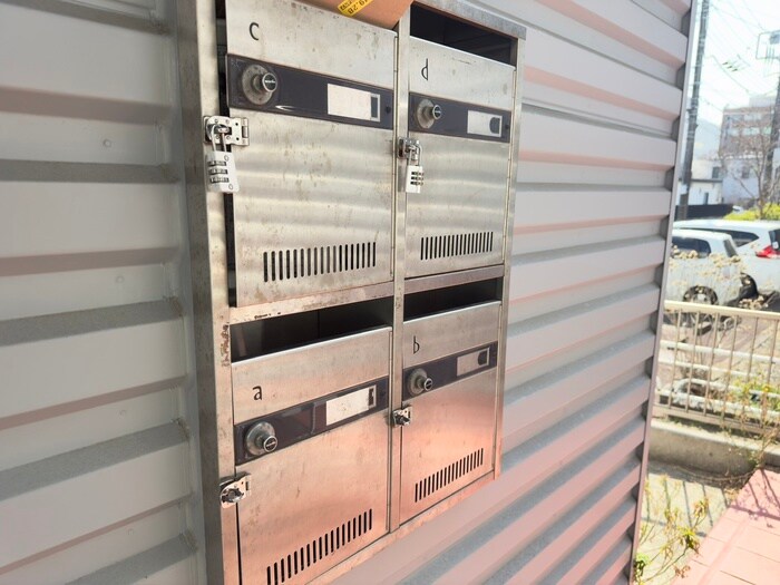 物件外観写真4　(建物設備)